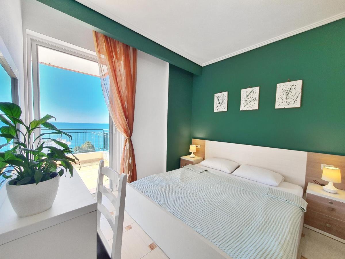 Allure Apartment Sarandë Buitenkant foto