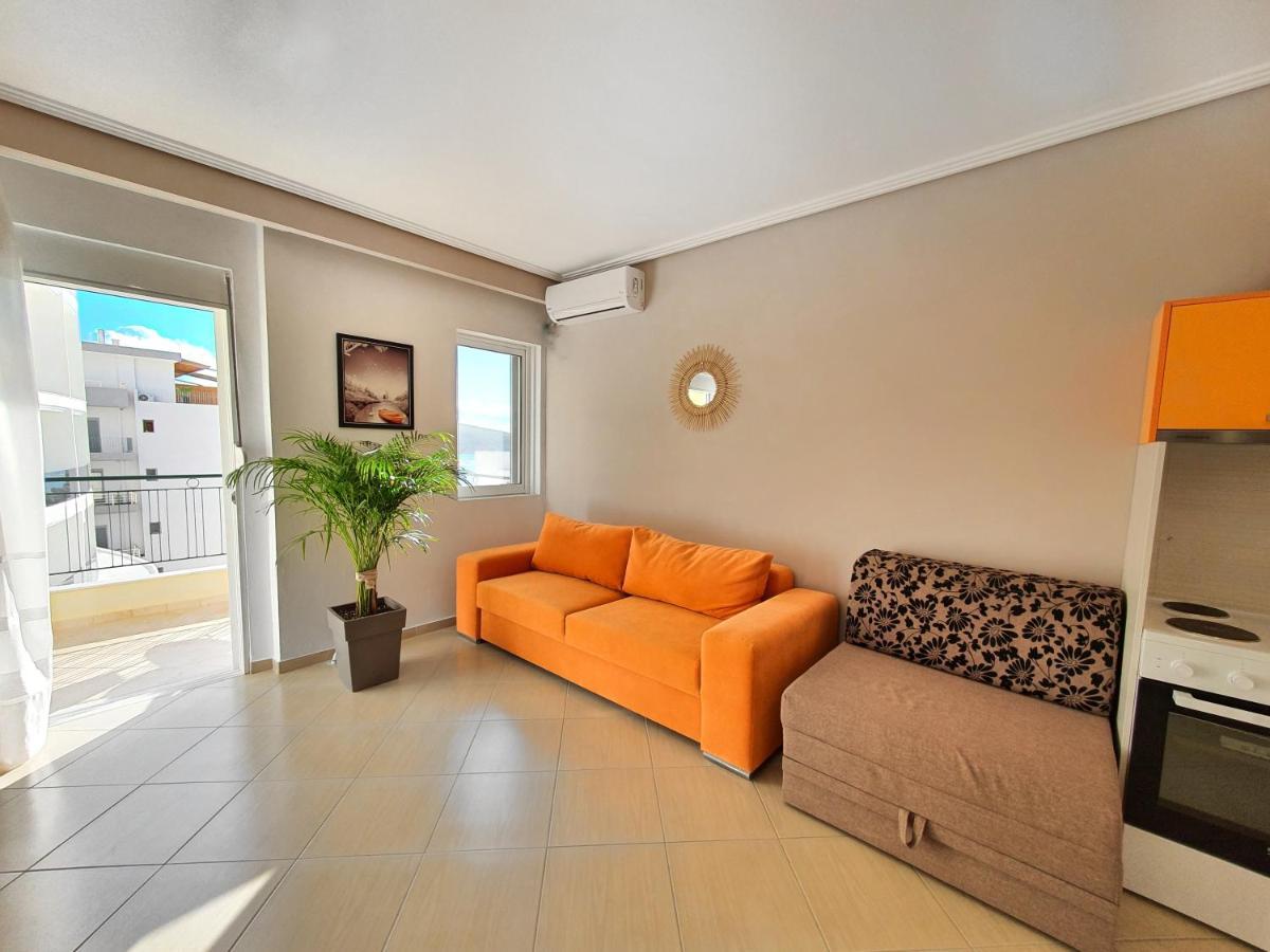 Allure Apartment Sarandë Buitenkant foto