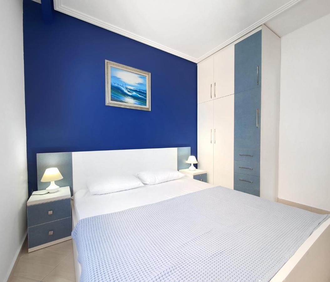 Allure Apartment Sarandë Buitenkant foto